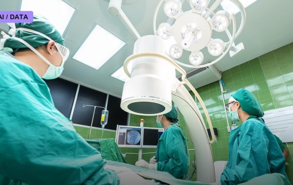 Medtronic's Stealth AXiS Fuses AI Planning, Navigation and Robotics Into a Single Spine Surgery Platform